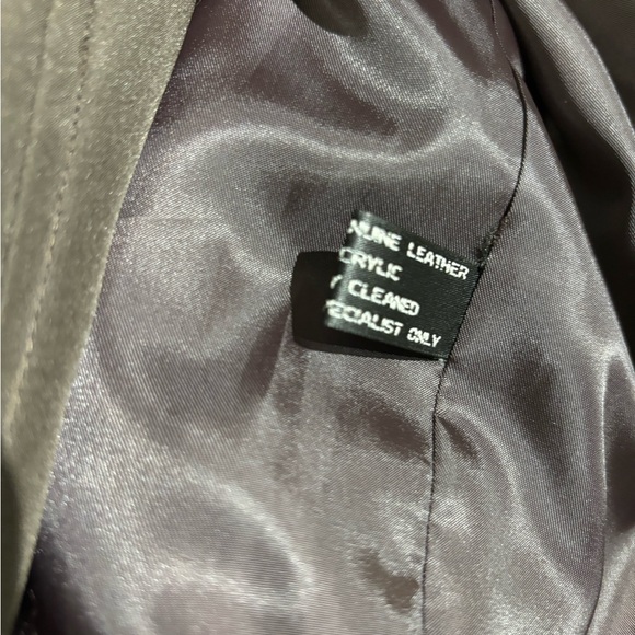 Rosleen 2 in 1 Jacket / Fur Genuine Leather / Acrylic lining/ Size Medium - Picture 15 of 15